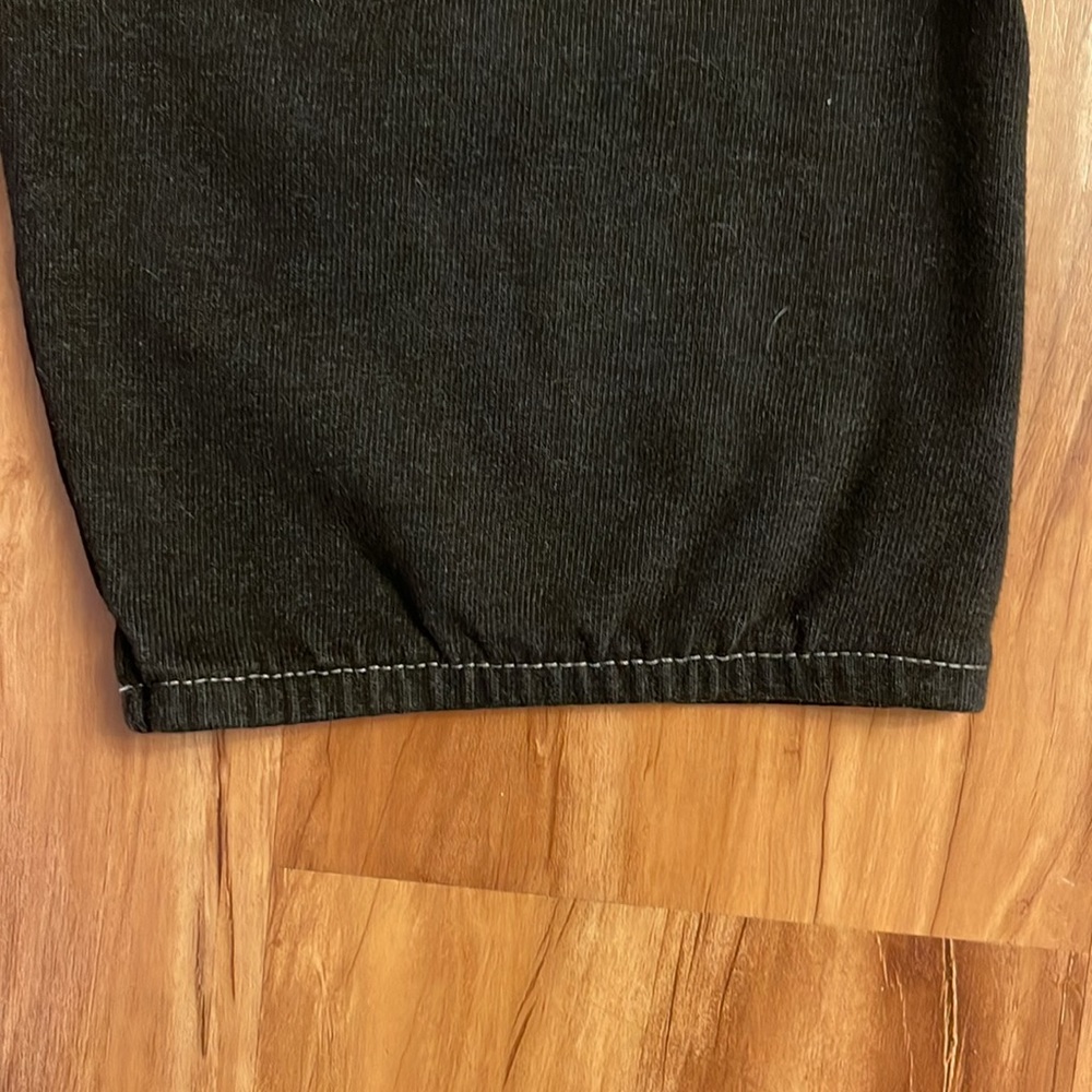Monrow Black Capri Joggers - Picture 3 of 5